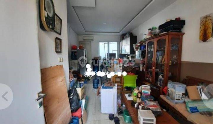 Rumah hdp timur, 6x20, 2 lt, di Duta Garden 8
