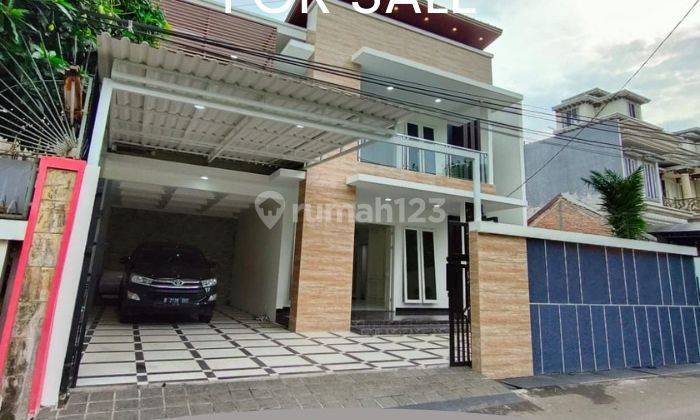 Rumah baru, 12x25, 2 lt, hdp selatan di Komplek Kejaksaan Joglo  2