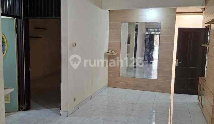 Disewakan Rumah Citra Garden 2, 8X15, 1.25 Lt, 3 Kt, 2 Km 2