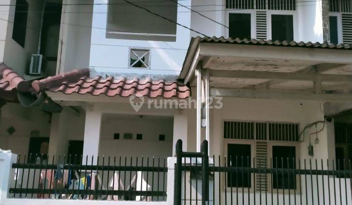 Rumah Semi Furnished Bagus SHM - Sertifikat Hak Milik di citra garden 1, Citra Garden 1