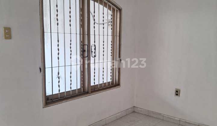 Dijual Rumah 2.5 Lt Shm Hadap Selatan Daan Mogot Baru 2