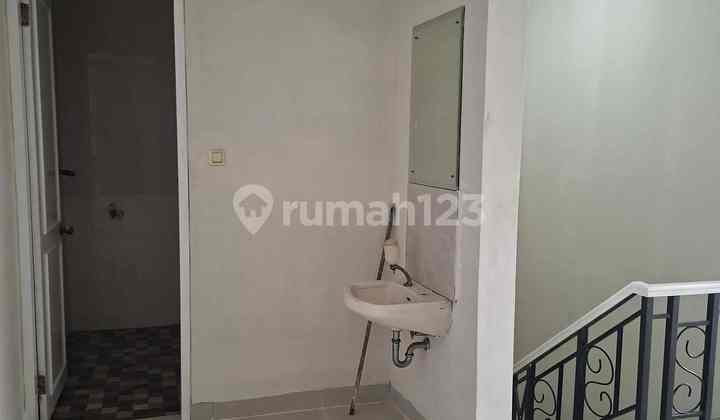 For Sale 2-Story House with North Facing Main Road, Wide Daan Mogot Baru Road 2