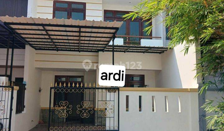 Rumah 2 Lantai, Shm, Hdp Selatan Di Daan Mogot Baru 1