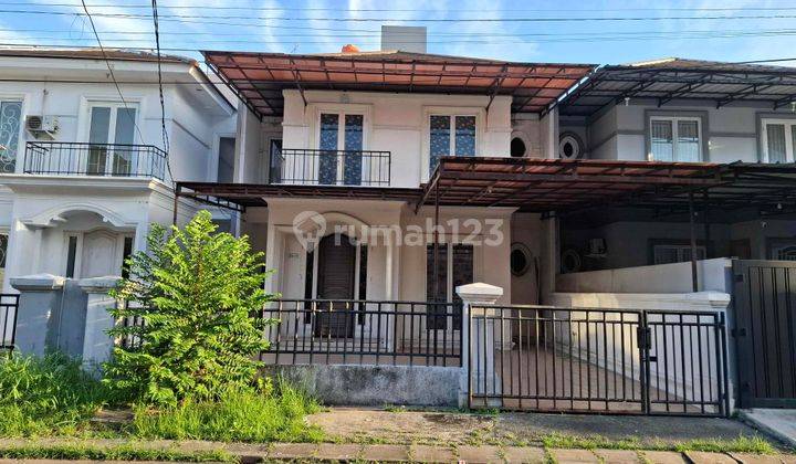 Rumah 2 Lantai Hdp Utara 9x20 Duta Garden 2
