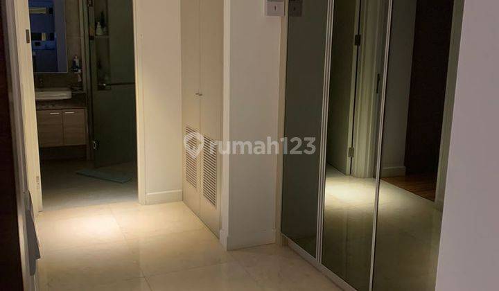 Jual Apartemen 3 BR Ls 152,5 M2 Furnished di Landmark Residence 8