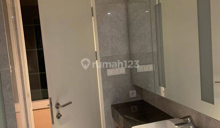 Jual Apartemen 3 BR Ls 152,5 M2 Furnished di Landmark Residence 20