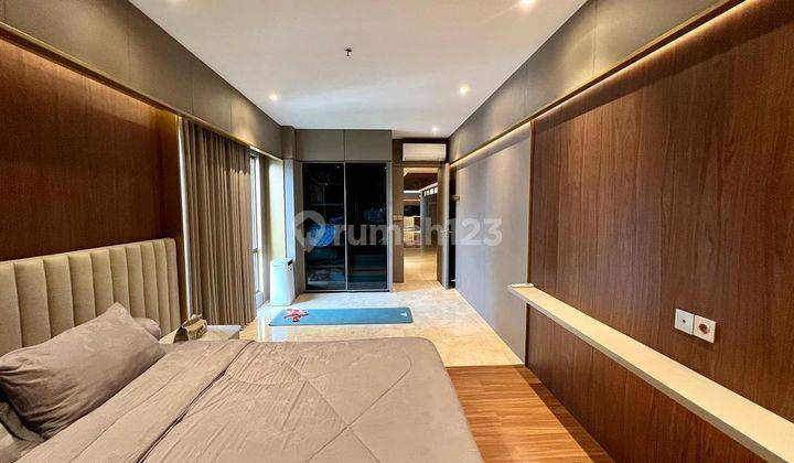Jual Luxury Penthouse Luas 254 M2 di Hegarmanah Residence 5