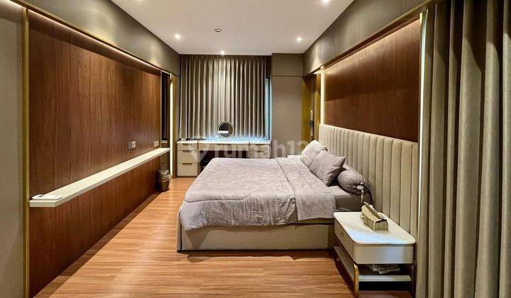 Jual Luxury Penthouse Luas 254 M2 di Hegarmanah Residence 7