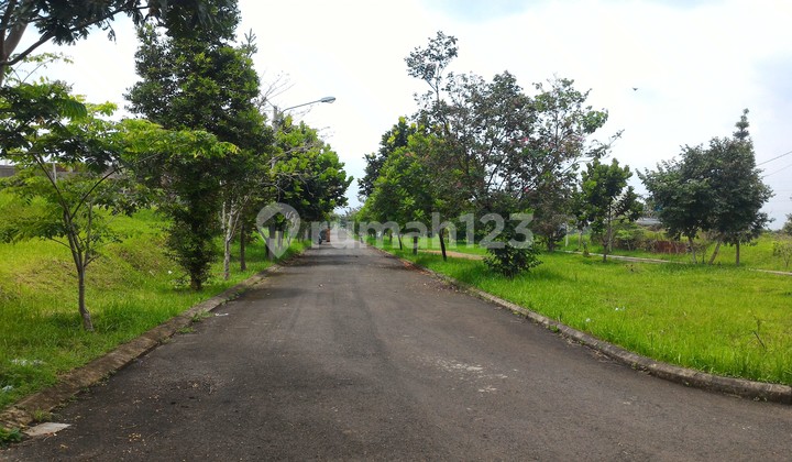 Plot Area 443 M2 in Budi Indah Regency, North Bandung