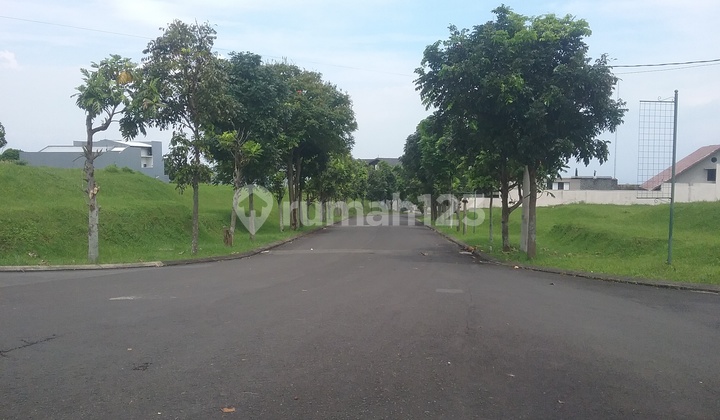 Plot on Main Street Budi Indah Regency Setiabudi Bandung