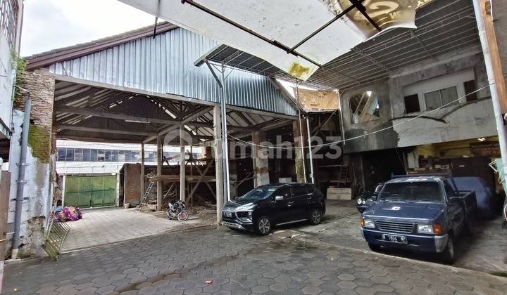 Rumah ex Gudang dekat Museum Kota Tua 3
