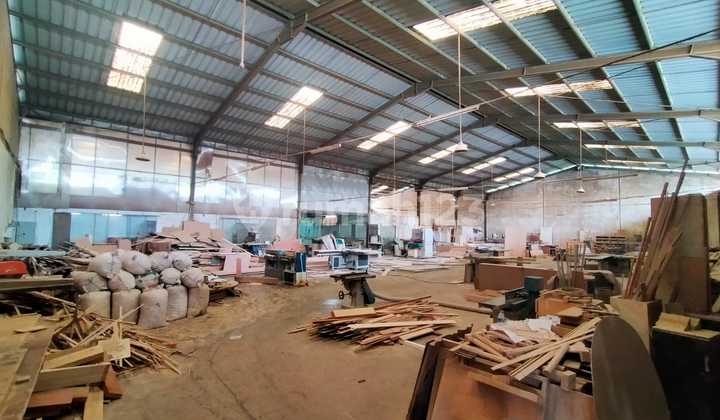 Dijual Cepat Gudang ex Workshop dan Kantor  4