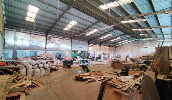 Dijual Cepat Gudang dan Kantor ex Workshop  1