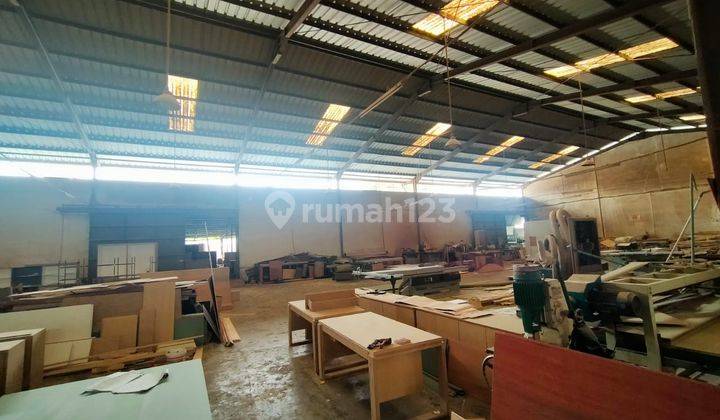 Dijual Cepat Gudang dan Kantor ex Workshop  6