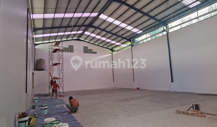 For Rent: Ready-to-Use Guess Warehouse Unit Near Toll Exit For Rent: Ready-to-Use Guess Warehouse Unit Near Toll Exit