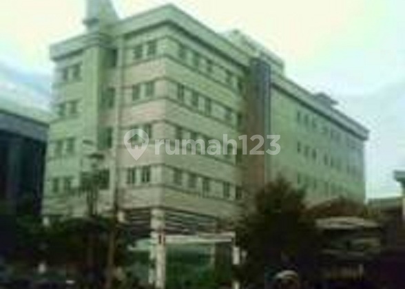 Office space rental in Mampang area, size 50-200 square meters, Mampang.