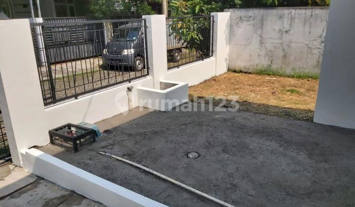 FOR SALE HOUSE NEAR CILEBUT STATION STRATEGIC LOCATION
