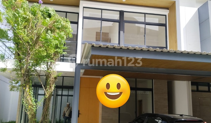 Brava Himalaya Luxury House, Ready to Occupy, Brand New and Location in Lippo Central Karawaci 2