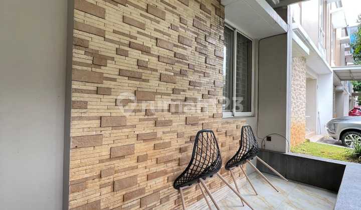 For Sale, Thomson Cluster House Summarecon Serpong, Furnished Ready to Live, Very Cheap For Sale, Thomson Cluster House Summarecon Serpong, Furnished Ready to Live, Very Cheap