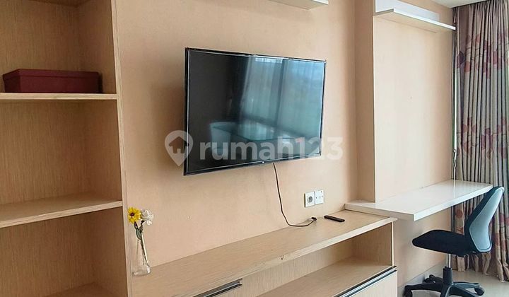 U Residence 1 Apartment , Furnish Bagus , Siap Huni dan Dekat Uph 2