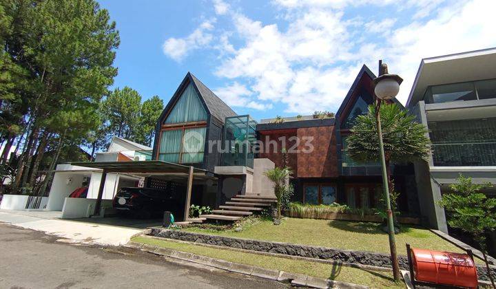 Rumah sewa LUX, Bagus Furnished Resor Dago Pakar, Bandung 1