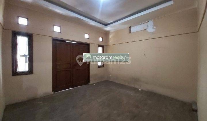 Rumah di Sayap Jl.riau, Bandung Cocok Untuk Kantor 3