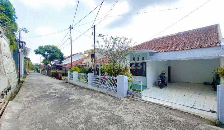 Rumah di Jalan ligar Cigadung  1 lantai furnished 1