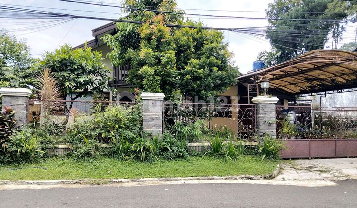 Wide House, Corner, 1 Floor, Cipaganti Street 2