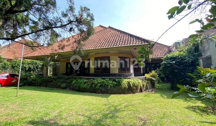 Rumah Heritage Siap Huni di Pusat Kota Bandung Dekat Gedung Sate