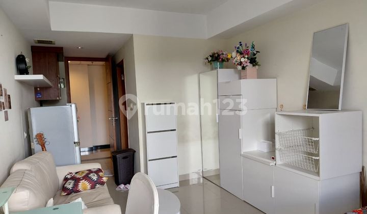 Beverly Dago Studio type apartment, fully furnished, 1st floor, free IPL. Beverly Dago Studio type apartment, fully furnished, 1st floor, free IPL.