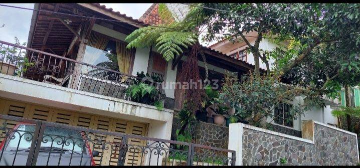 Rumah Kontrakan Joglo Semi Furnished SHM di Cigadung, Bandung 1