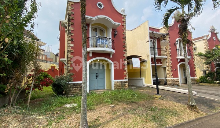 Nice Furnished Rental House Geger Kalong, Bandung 2