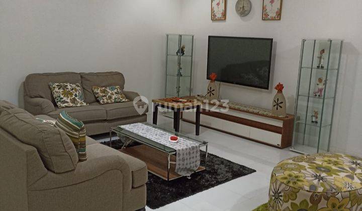 Rumah Kontrakan 2 Lantai Bagus Furnished di Sayap Jalan Bengawan, Bandung 1