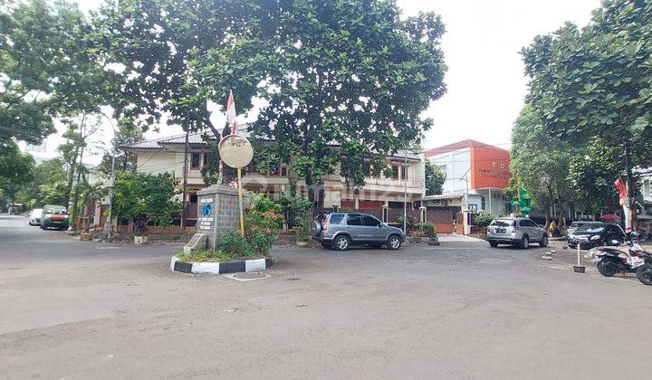 R Rumah 2 Lantai Shm Cocok U/ Kantor Atau Guest House Dkt Gedung Sate 2