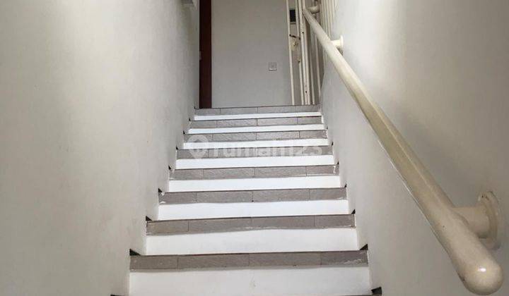 Rumah Sewa 2 Kamar Furnished di Sunset Road, Badung 2
