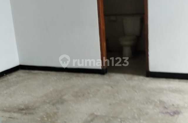 Rumah Bangunan Belanda di Sayap Dago Cocok Untuk Rumah Tinggal Kantor 2