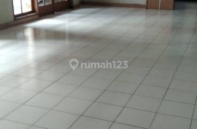 Rumah Bangunan Belanda di Sayap Dago Cocok Untuk Rumah Tinggal Kantor 4