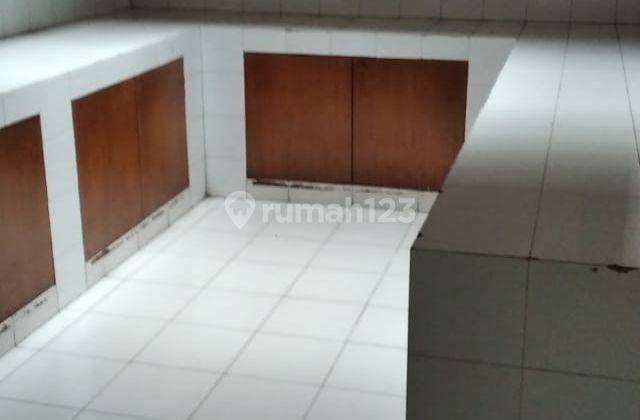 Rumah Bangunan Belanda di Sayap Dago Cocok Untuk Rumah Tinggal Kantor 8