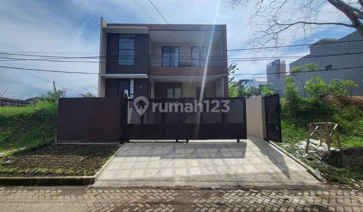 Rumah Baru Minimalis di Setiabudi Regency Cocok Untuk Villa Atau Rumah 1