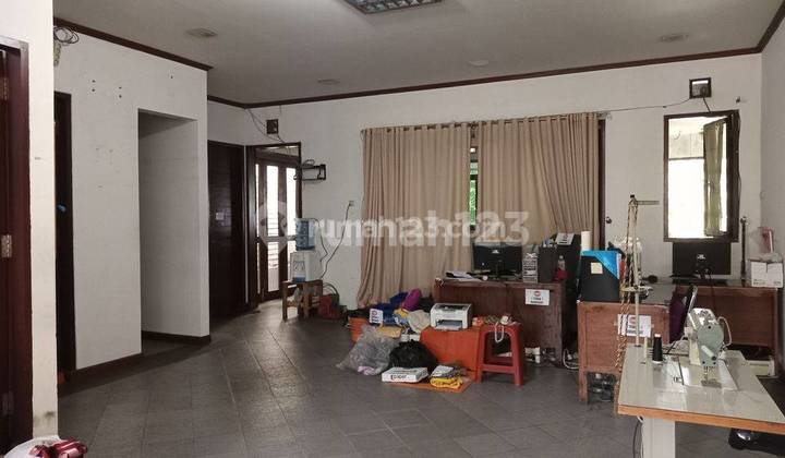 Rumah ex kantor di Sayap Ciumbuleuit,cocok untuk invest lokasi dekat ke Unpar 2