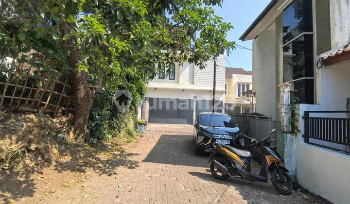 Cigadung 1 Lantai Cocok untuk Kantor atau Ruang Usaha Lokasi Sangat Strategis Cigadung 1 Lantai Cocok untuk Kantor atau Ruang Usaha Lokasi Sangat Strategis
