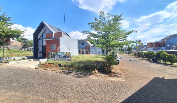 Cheap Plot of Land in Buring, Kedungkandang, Malang, Aztech, SHM Certificate, Split