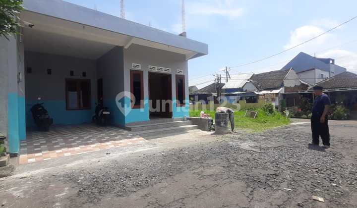 Rumah Arjowinangun Malang Kota Dijual murah cpt B.U Poll Full Dak Rumah Arjowinangun Malang Kota Dijual murah cpt B.U Poll Full Dak