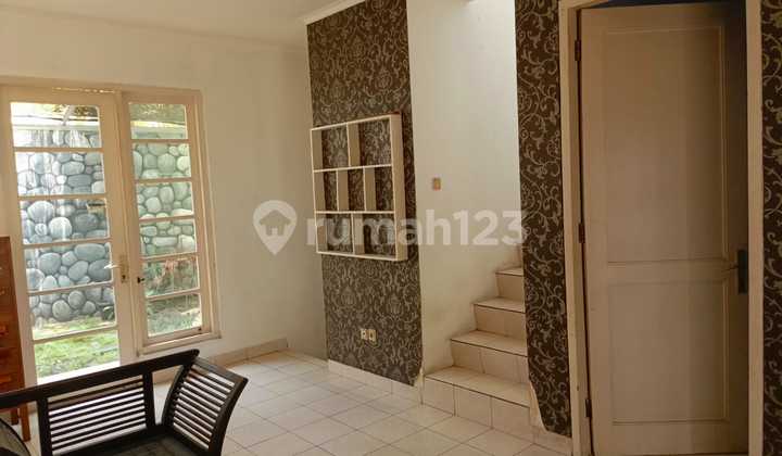 House Near the Toll Gate 2