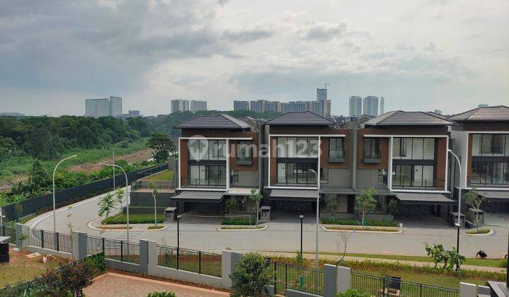 Rumah di BSD dekat Gerbang Toll Jor 3 2