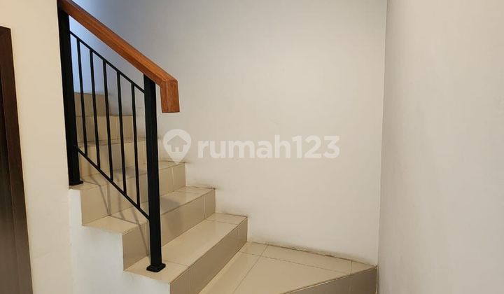 Ready to Move Neat 2-Story House in Askara Vanya Park Cluster, BSD Tangerang 2