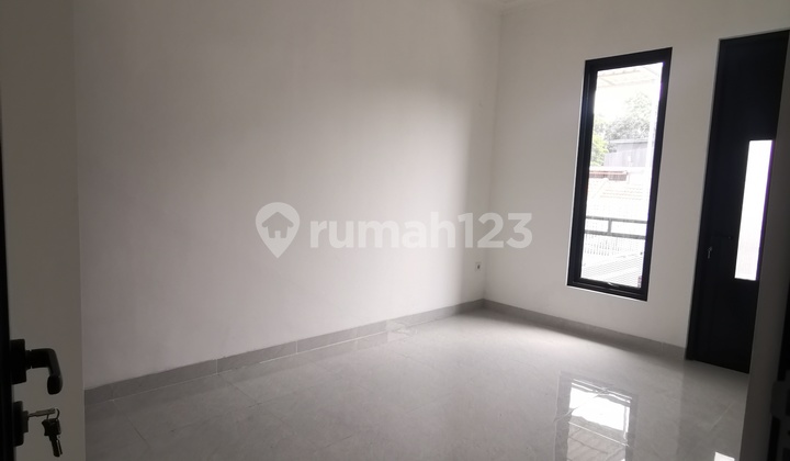 POV: Beautiful 2-Story Ready-to-Occupy Semi-Furnished House in Kencana Loka BSD Tangerang 2