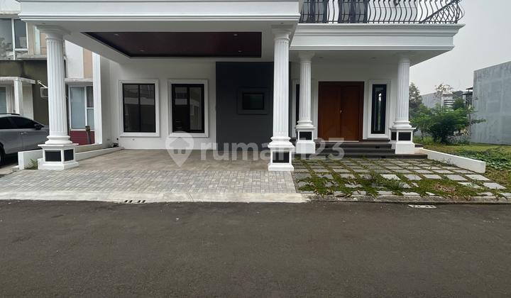 Ready to Move Neat 2-Story House in Verdant Ville Cluster, The Icon BSD Tangerang 2