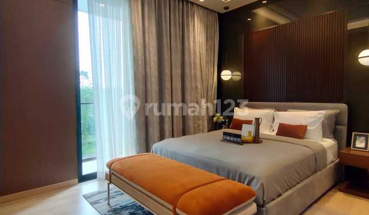 Stok Terbatas Rumah Siap Huni 3 Lantai Inclued Lift Cluster Laurel Navapark BSD Tangerang