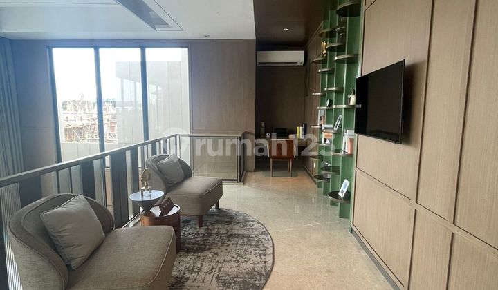 Hand Over January 2026 Luxury 4-Story Panoramic Suite Includes Elevator Cluster Layton Navapark BSD Tangerang Hand Over January 2026 Luxury 4-Story Panoramic Suite Includes Elevator Cluster Layton Navapark BSD Tangerang